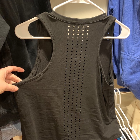 Peloton Matte Lettering Tank - Picture 2 of 2